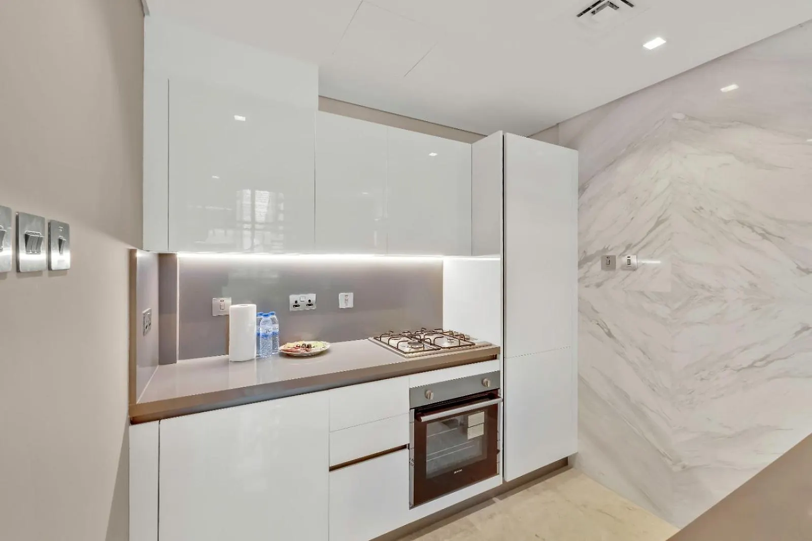 Design Duplex Pool, Gym & Walk To Dubai Mall United Arab Emirates