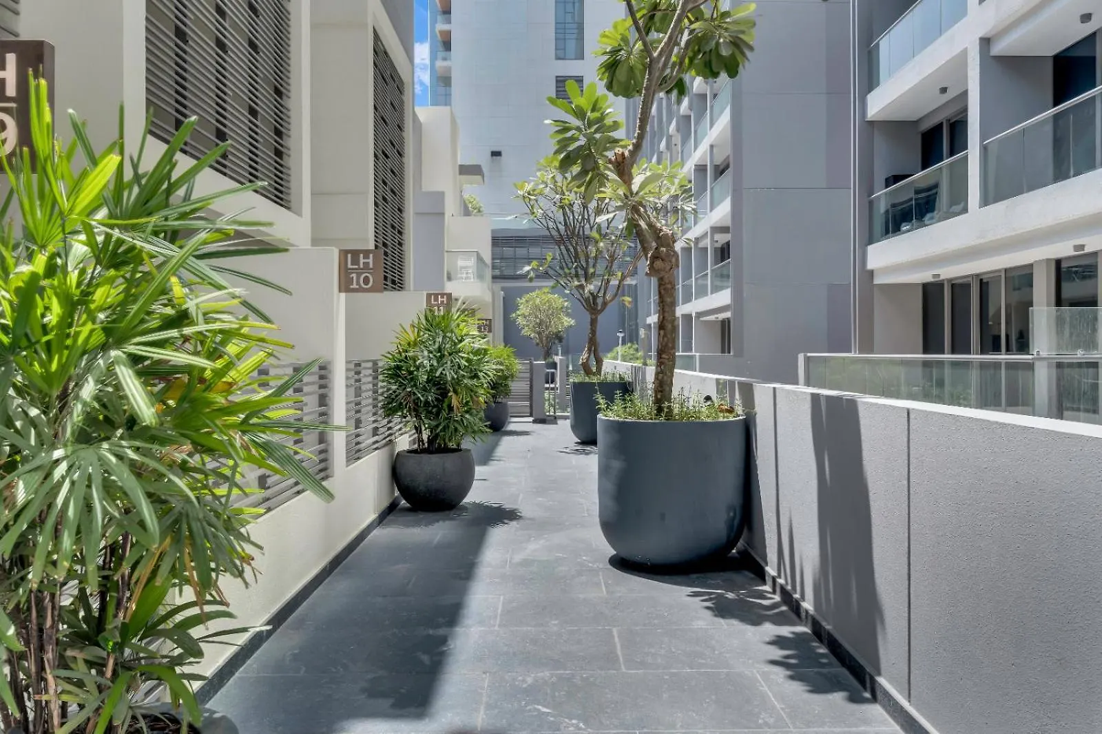 Apartment Design Duplex Pool, Gym & Walk To Dubai Mall